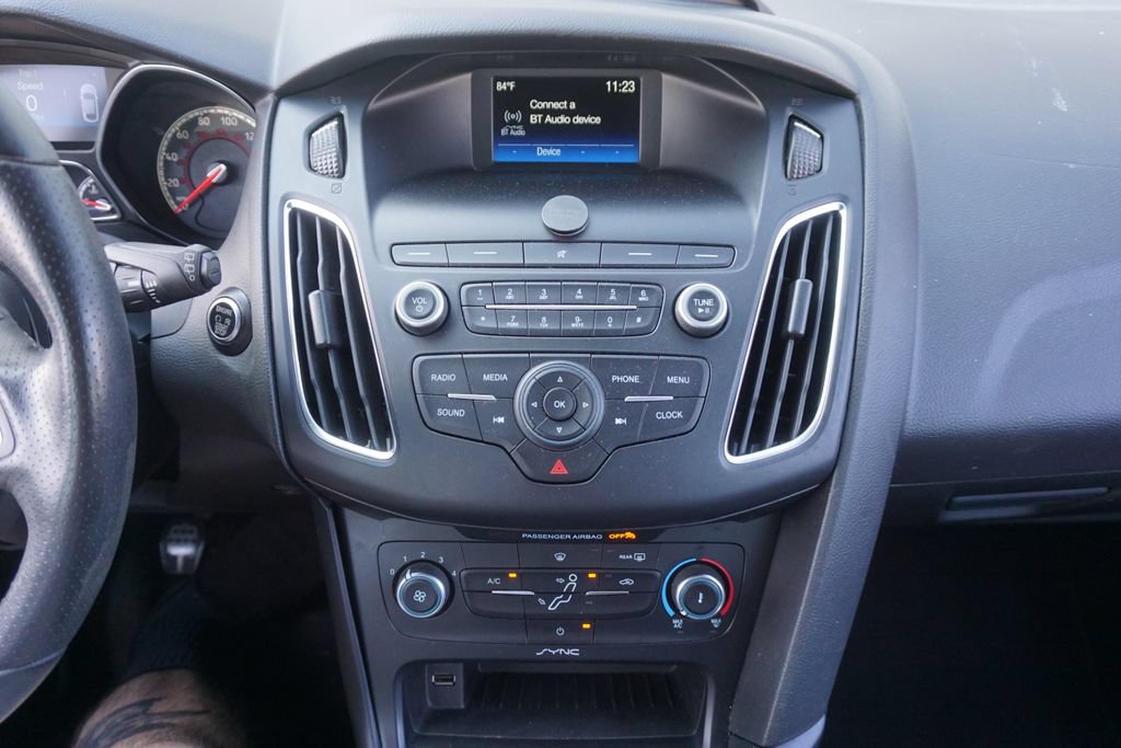 Used 2018 Ford Focus ST FWD image 7