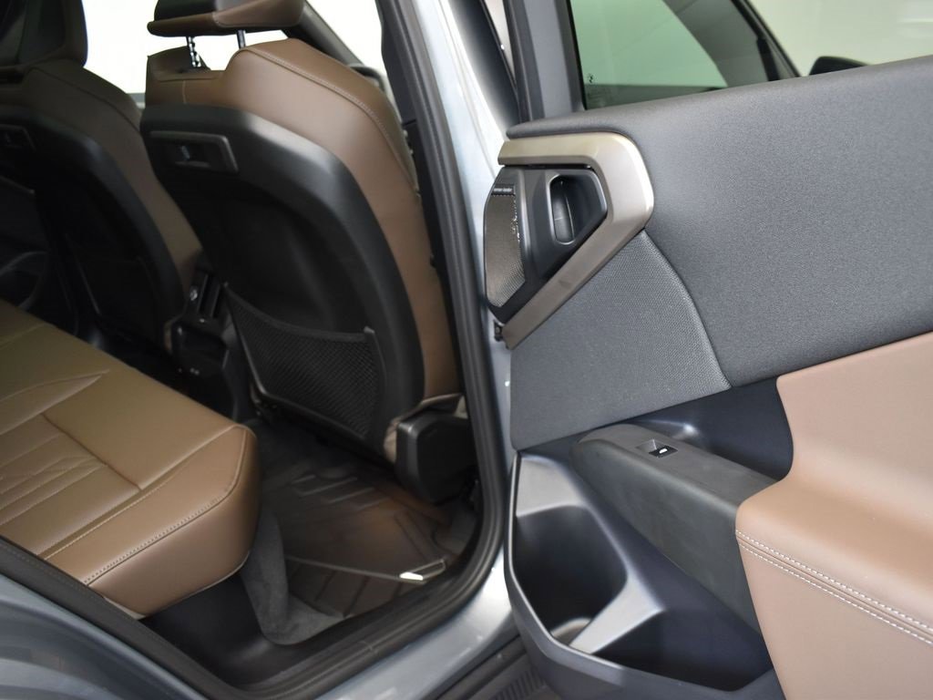 New 2025 BMW X3 xDrive30i w/ Premium Package image 21