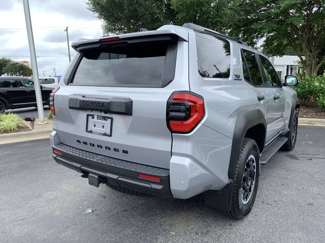 Used 2025 Toyota 4Runner TRD Off-Road Premium AWD/4WD image 8