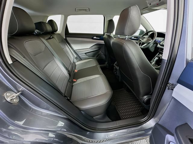 Used 2024 Volkswagen Taos SE FWD image 26