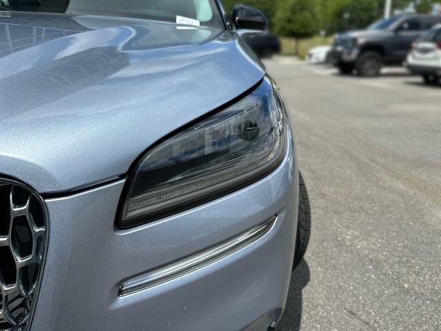 Certified 2022 Lincoln Corsair FWD w/ Equipment Group 101A image 9