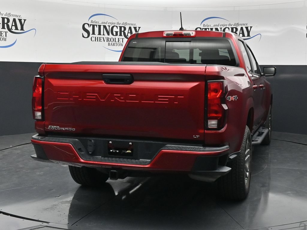 Used 2024 Chevrolet Colorado LT w/ LT Convenience Package II AWD/4WD image 8