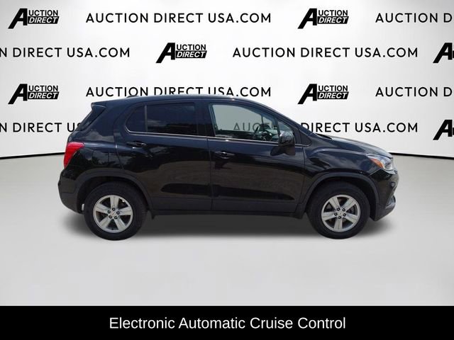 Used 2020 Chevrolet Trax LS w/ Tint and Cruise Package image 12
