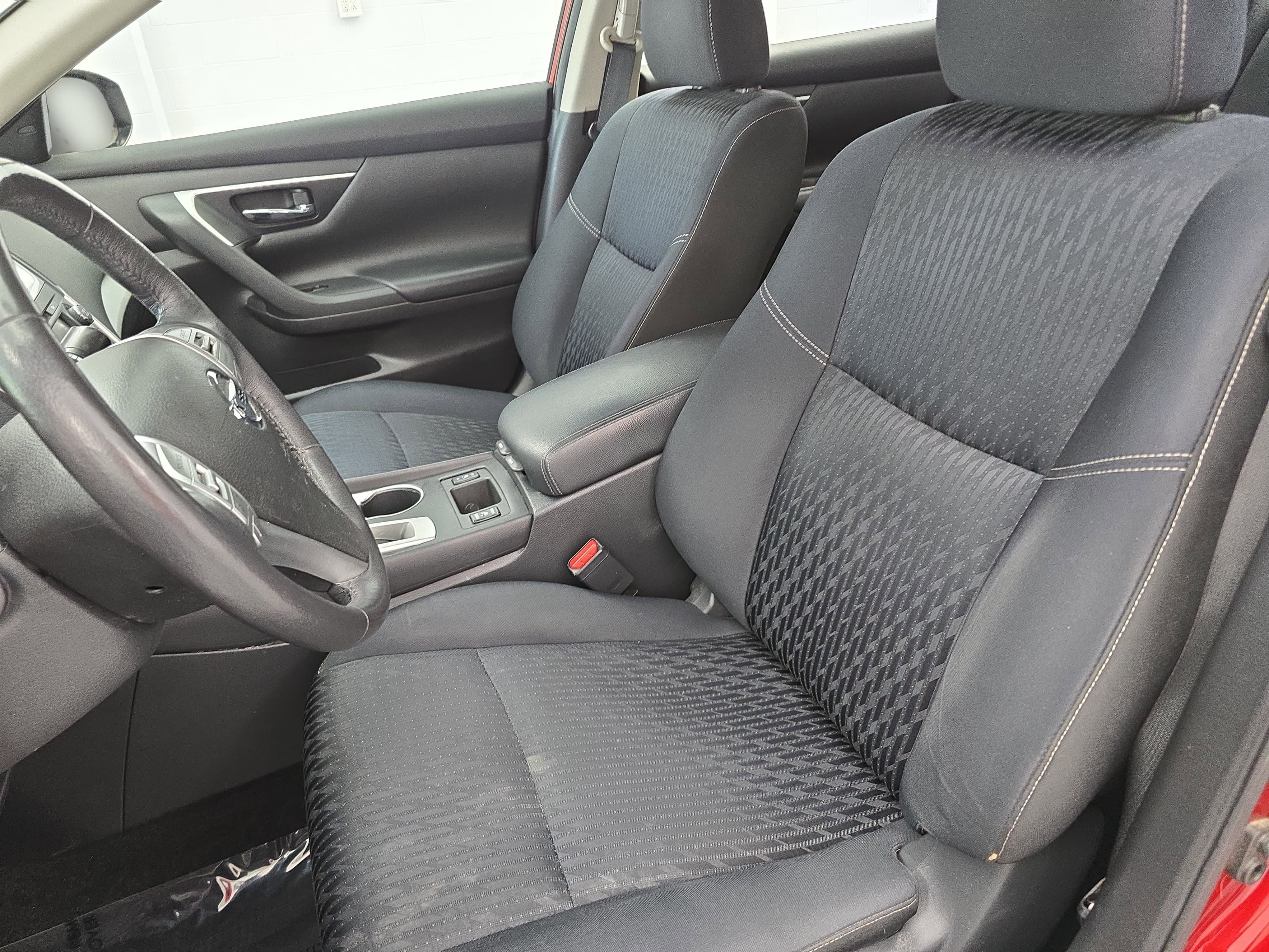 Used 2017 Nissan Altima 2.5 SV w/ Convenience Package FWD image 14