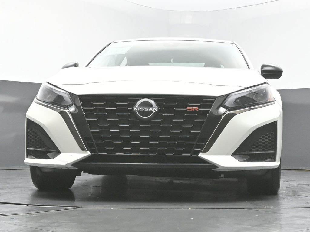 Used 2023 Nissan Altima 2.5 SR image 46
