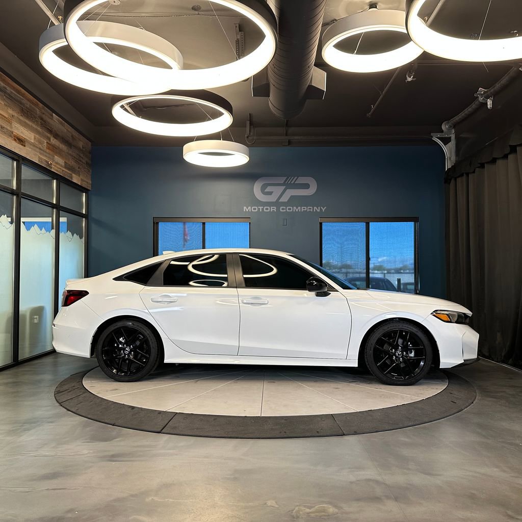 Used 2026 Honda Civic Sport image 2