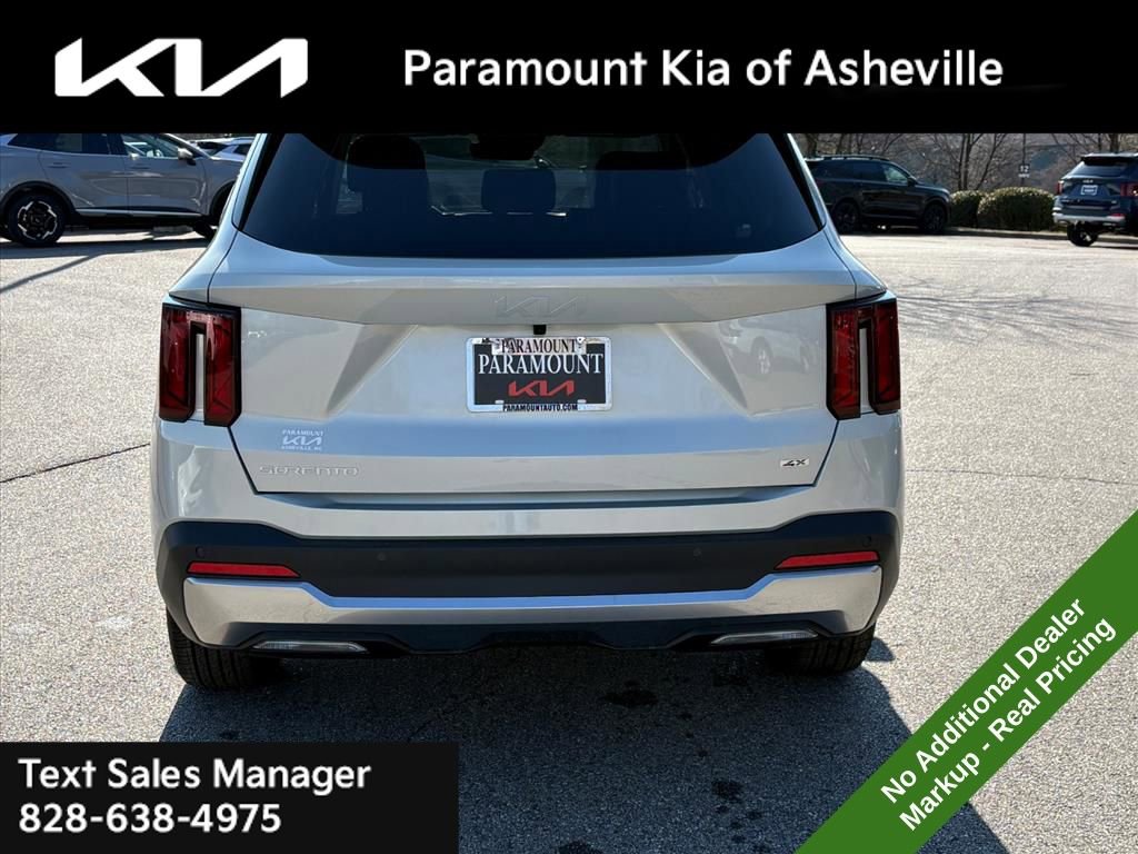 New 2026 Kia Sorento S AWD/4WD image 5