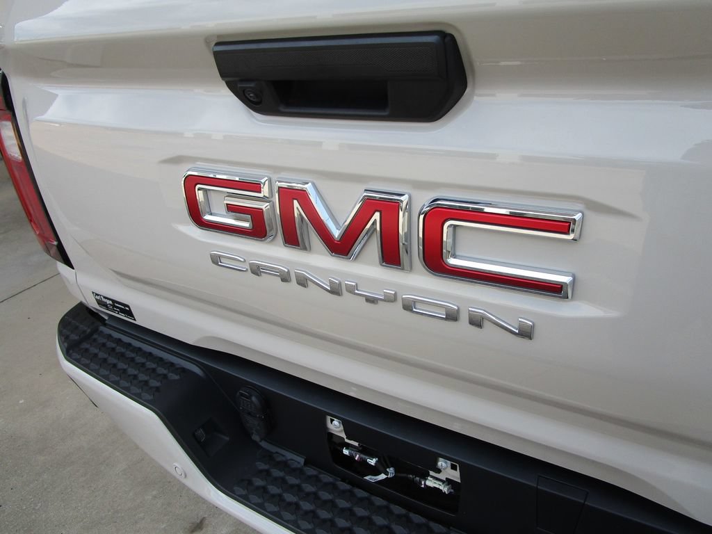 New 2026 GMC Canyon Elevation RWD image 15