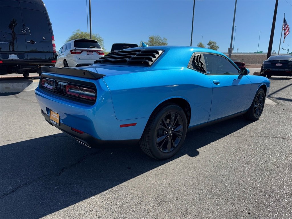Used 2023 Dodge Challenger SXT w/ Blacktop Package image 4