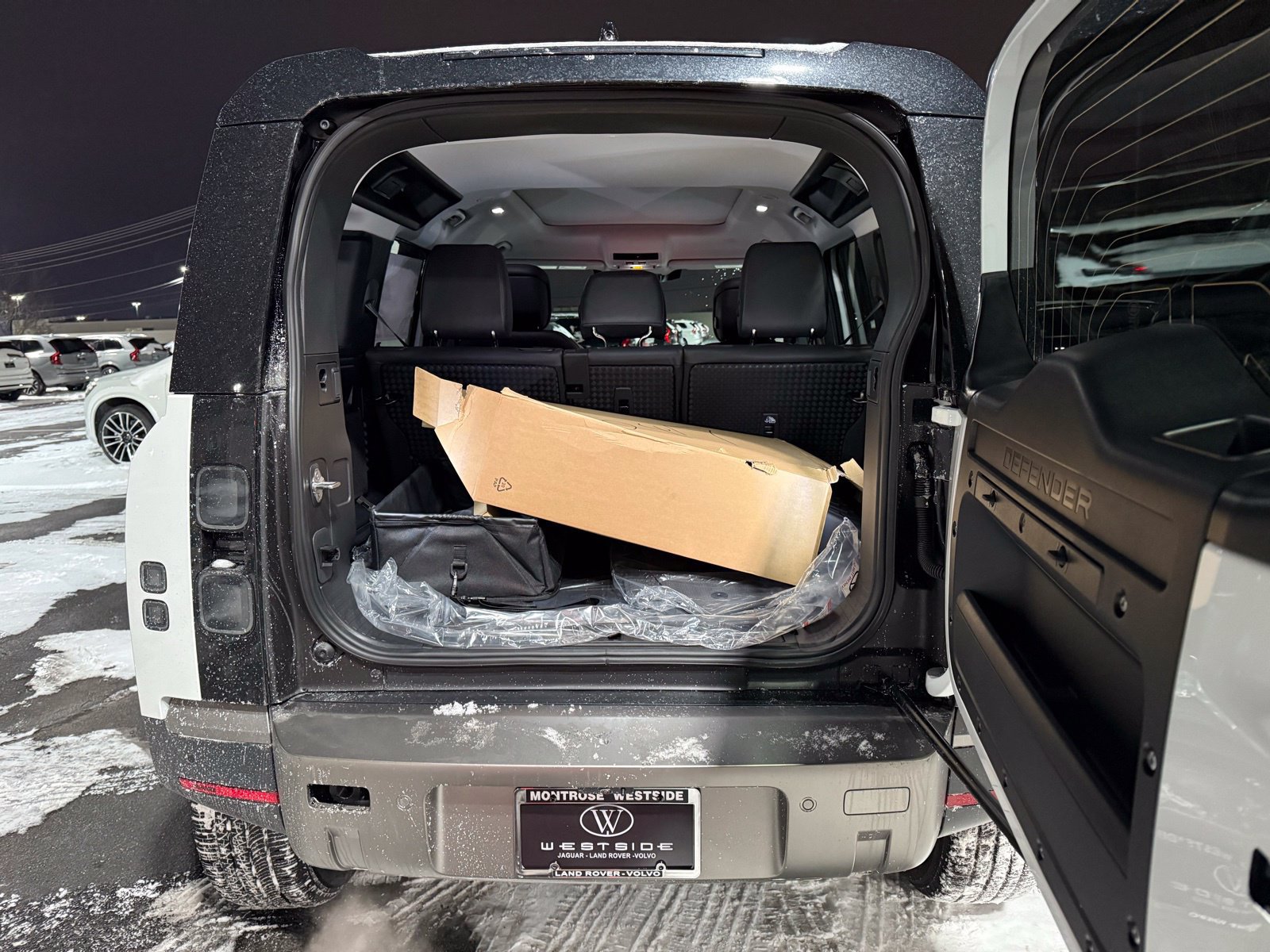 New 2026 Land Rover Defender 110 S AWD/4WD image 42