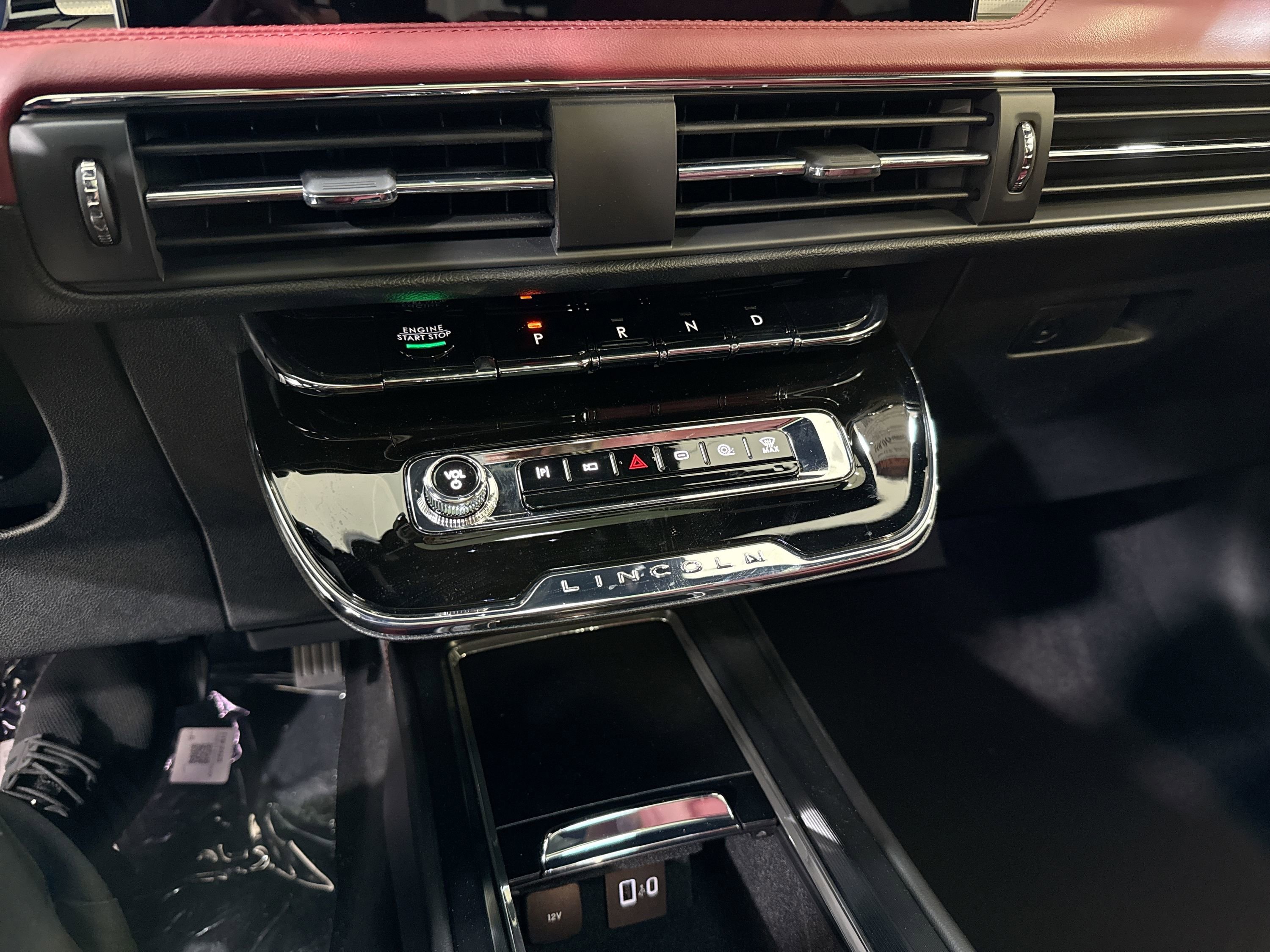 New 2026 Lincoln Corsair Reserve AWD/4WD image 21