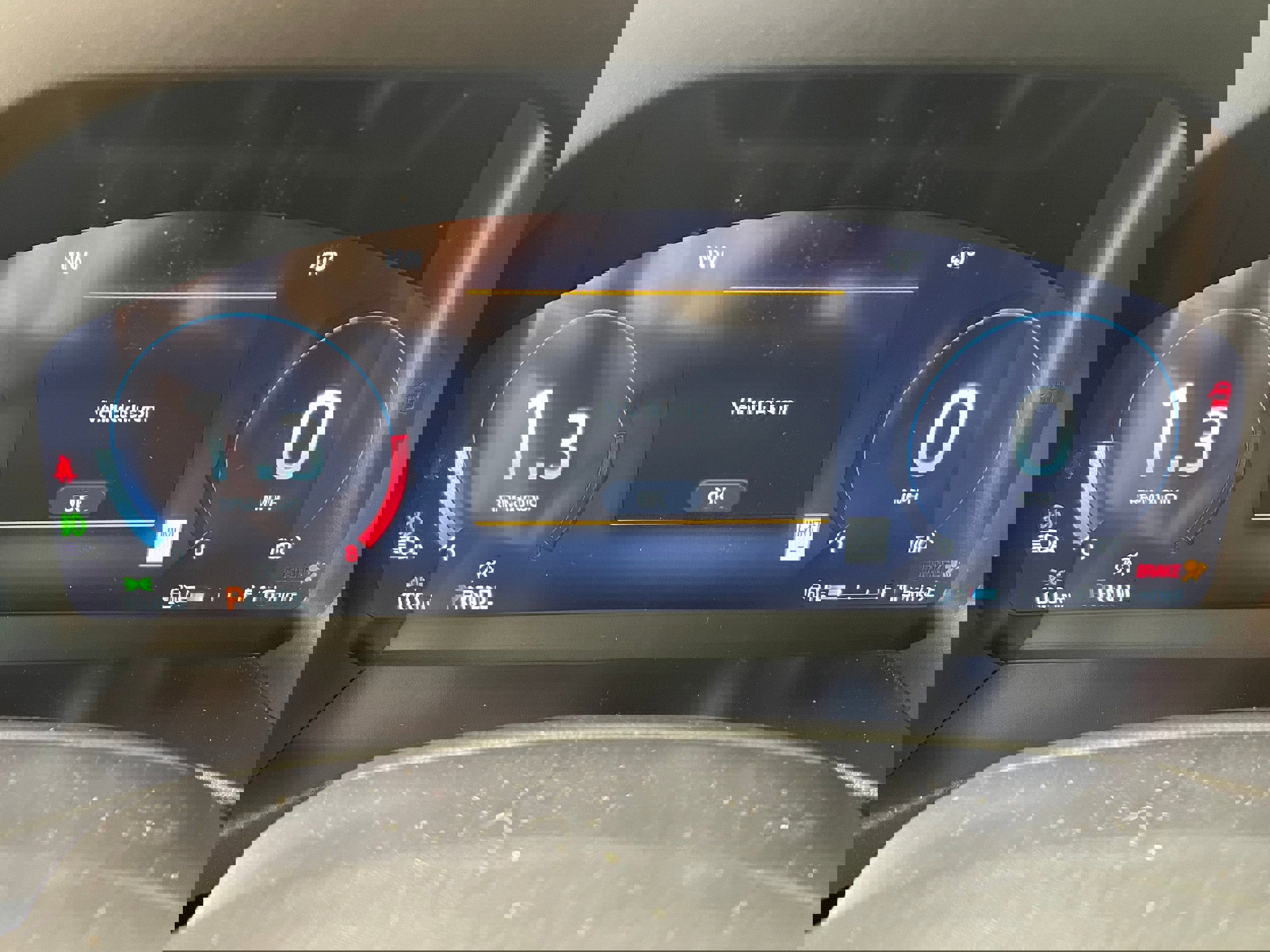 New 2026 Ford Explorer Active w/ Active Comfort Package image 3