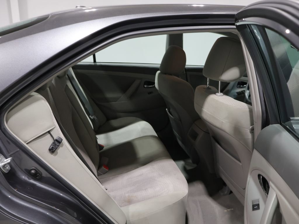 Used 2011 Toyota Camry LE w/ LE Extra-Value Pkg image 20