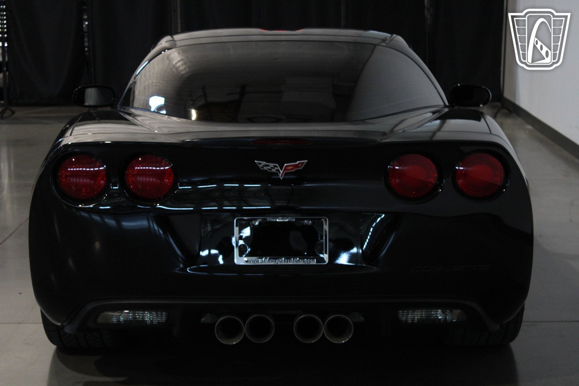 Used 2005 Chevrolet Corvette Coupe w/ Preferred Equipment Group RWD image 20