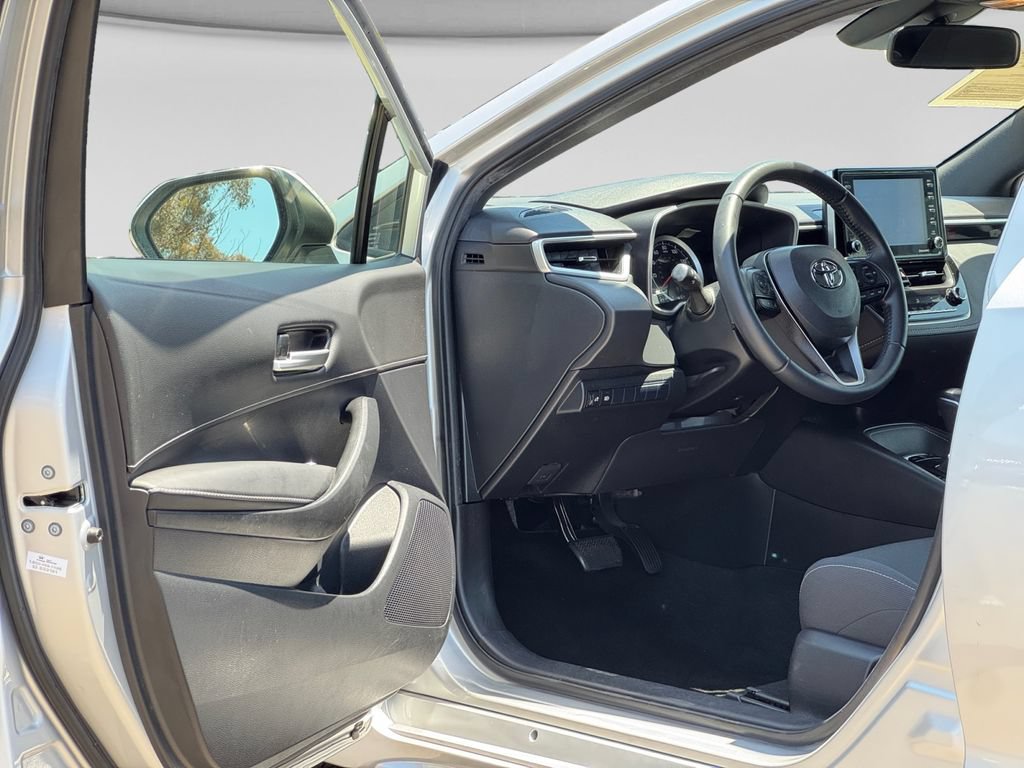 Used 2020 Toyota Corolla SE FWD image 8