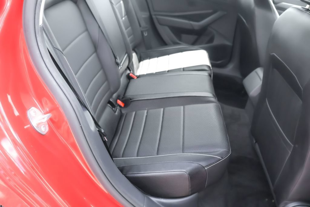 Certified 2023 Volkswagen Jetta SE FWD image 26