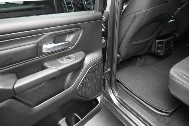 New 2027 RAM 1500 Express AWD/4WD image 21