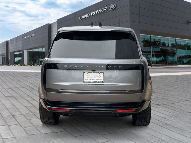New 2026 Land Rover Range Rover Long Wheelbase SE AWD/4WD image 4