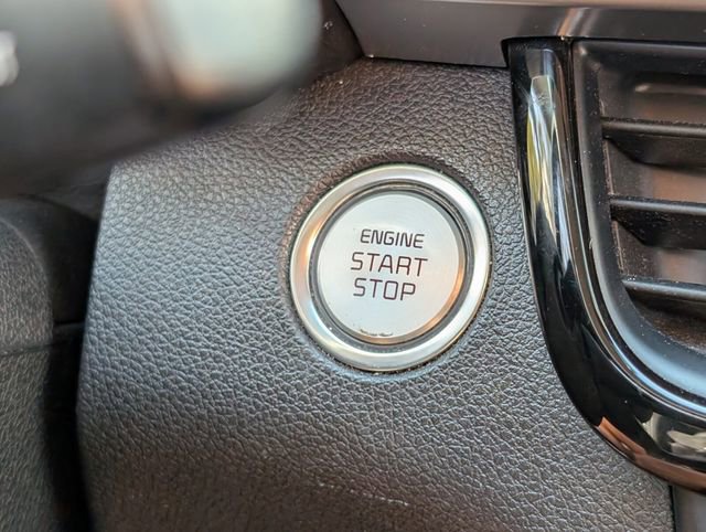 Used 2019 Kia Optima S w/ S Panoramic Sunroof Package image 33