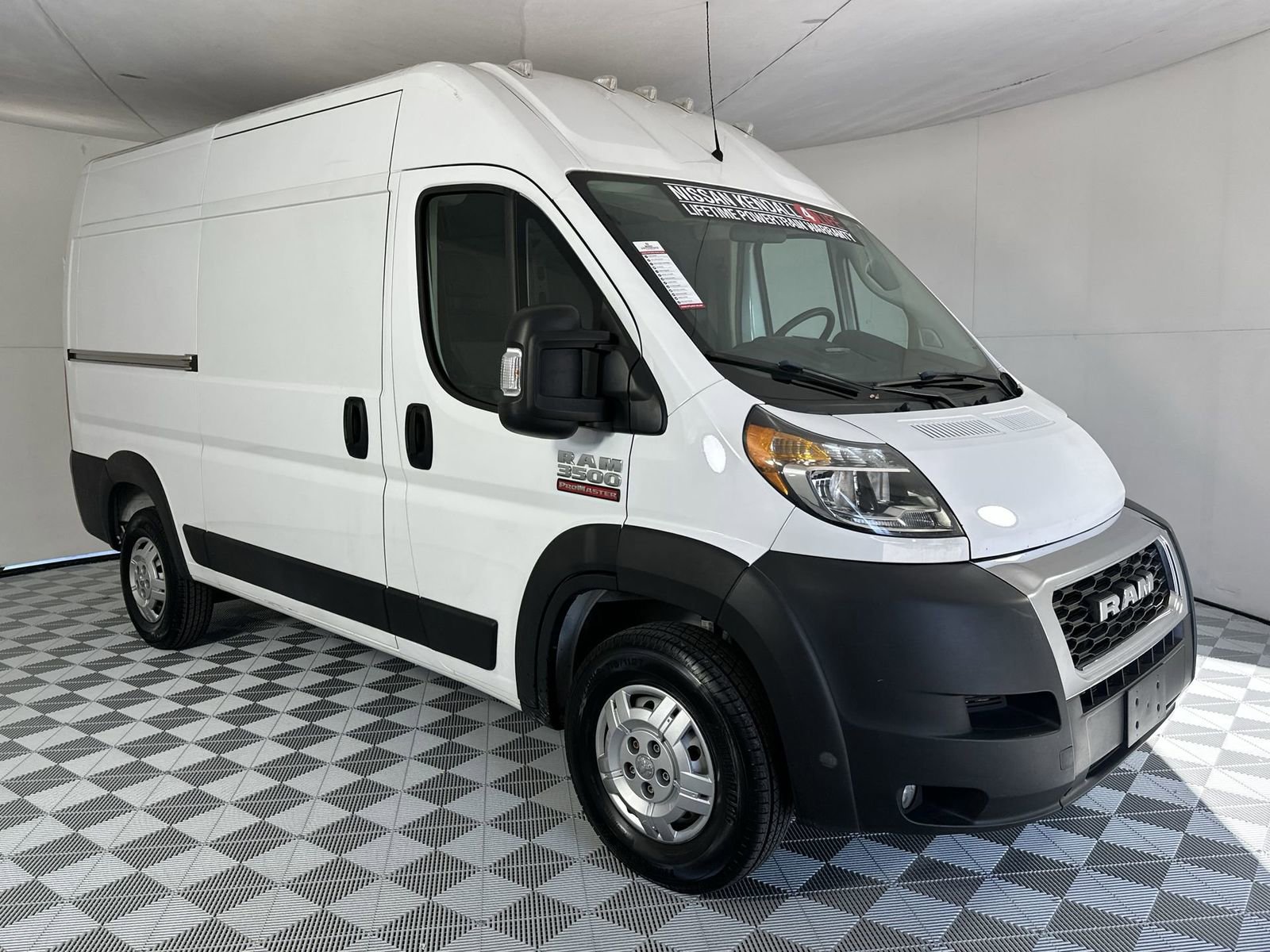 Used 2021 RAM ProMaster 3500 w/ Convenience Group image 2
