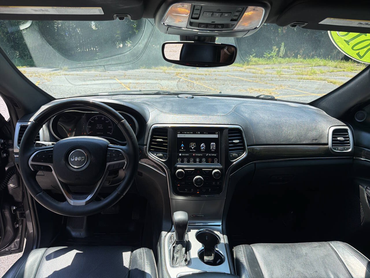 Used 2018 Jeep Grand Cherokee Overland AWD/4WD image 17