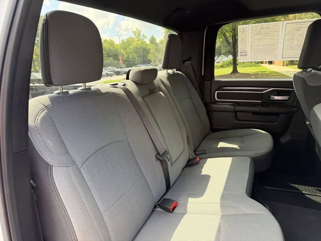 Used 2024 RAM 3500 Big Horn AWD/4WD image 29