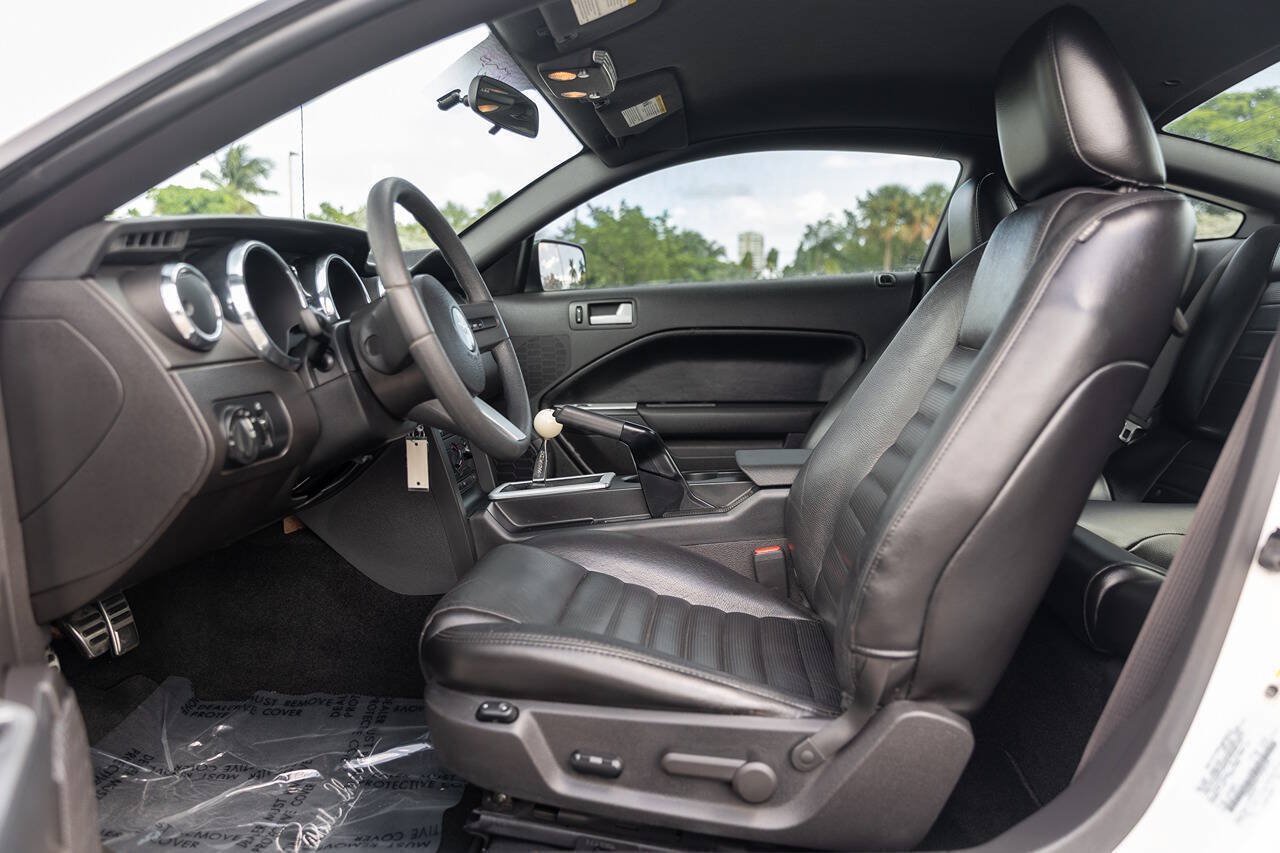 Used 2007 Ford Mustang GT RWD image 28