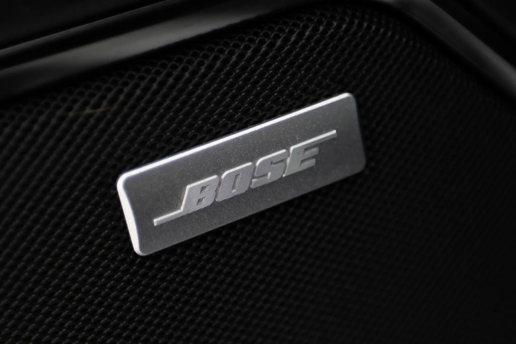 Used 2024 GMC Sierra 1500 AT4 w/ Technology Package image 17