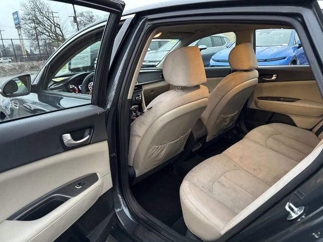 Used 2016 Kia Optima LX image 15