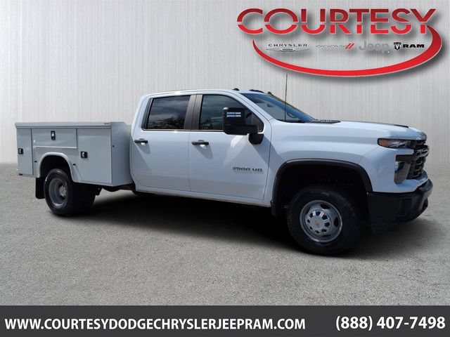 Used 2024 Chevrolet Silverado 3500 W/T w/ WT Fleet Convenience Package AWD/4WD image 1