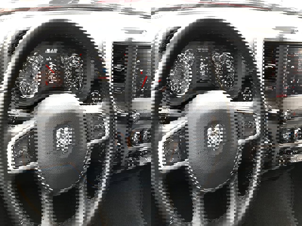 Used 2024 RAM 2500 Big Horn w/ Bed Utility Group image 15