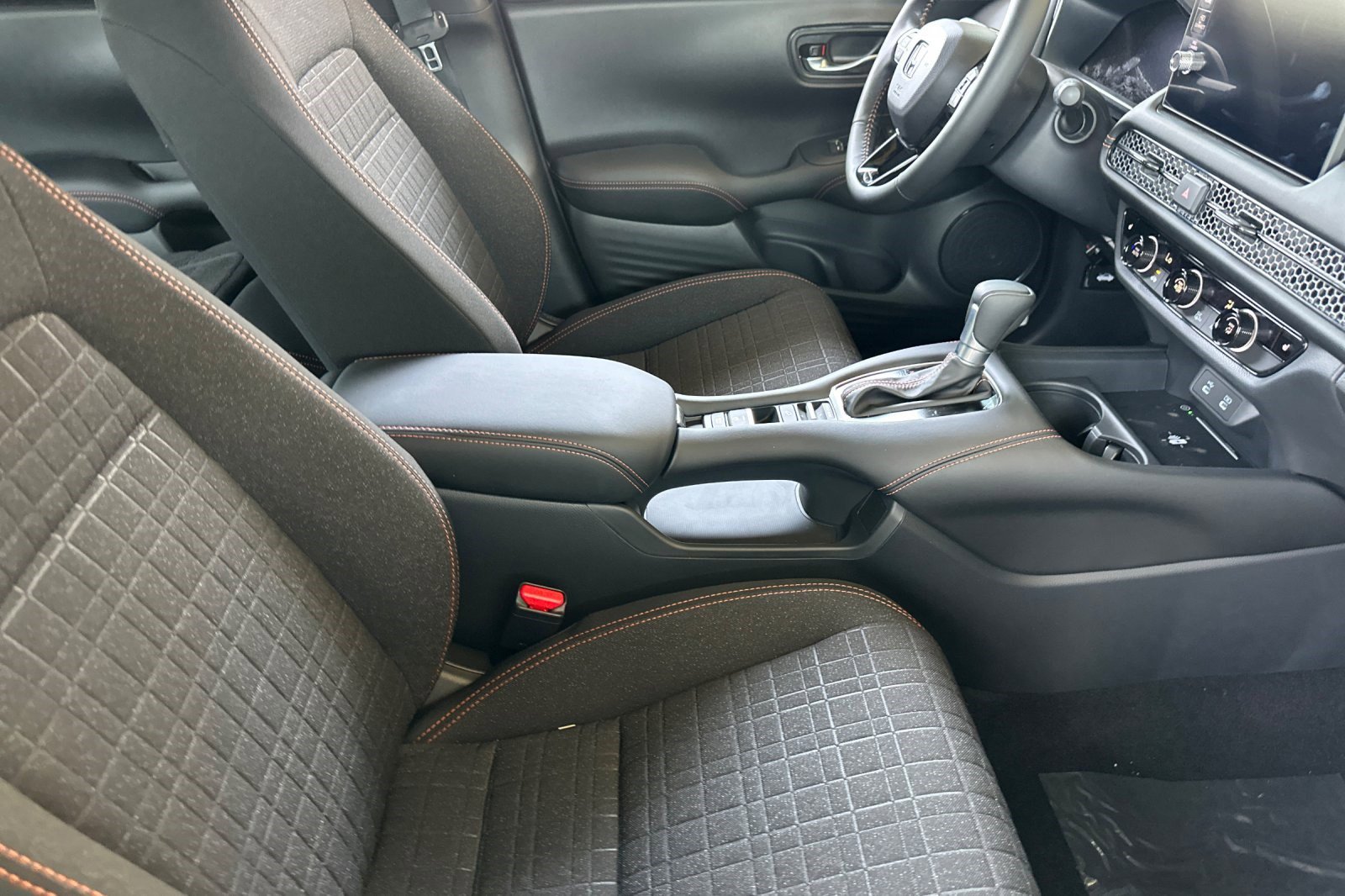 New 2026 Honda HR-V Sport image 23