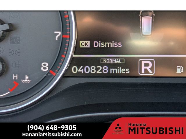 Used 2024 Mitsubishi Outlander ES image 29