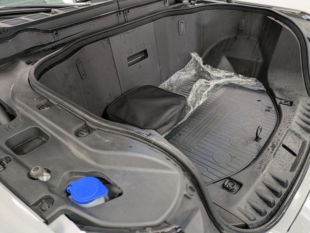 Used 2024 Ford F150 Lightning XLT image 30