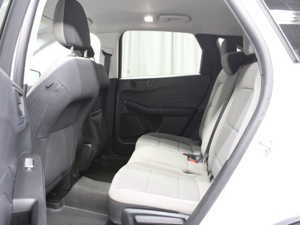 Used 2022 Ford Escape SE AWD/4WD image 15