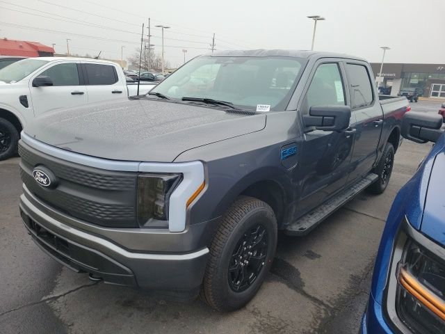 New 2025 Ford F150 Lightning XLT