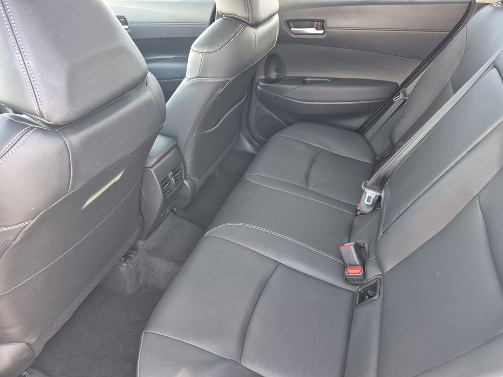 Used 2024 Toyota Corolla Cross XLE w/ Convenience Package image 13