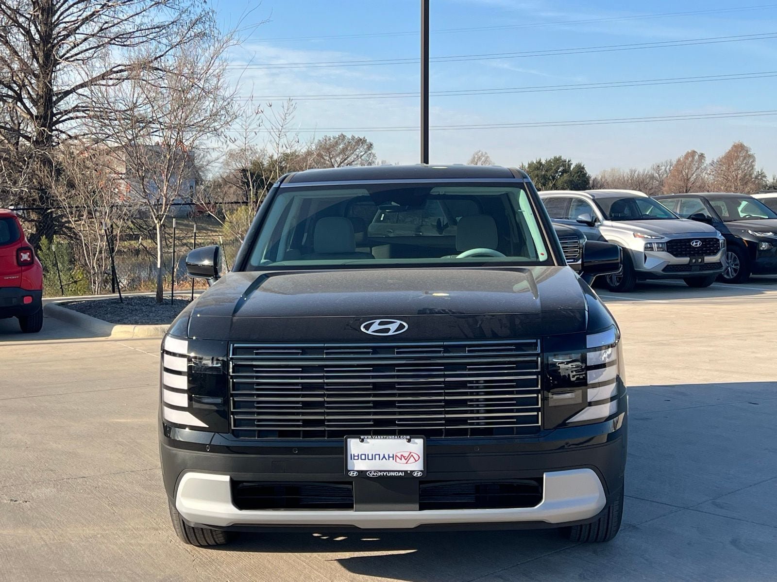 New 2026 Hyundai Palisade SE FWD image 2