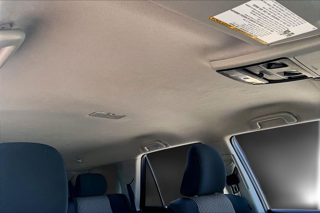 Used 2016 Toyota 4Runner SR5 image 17