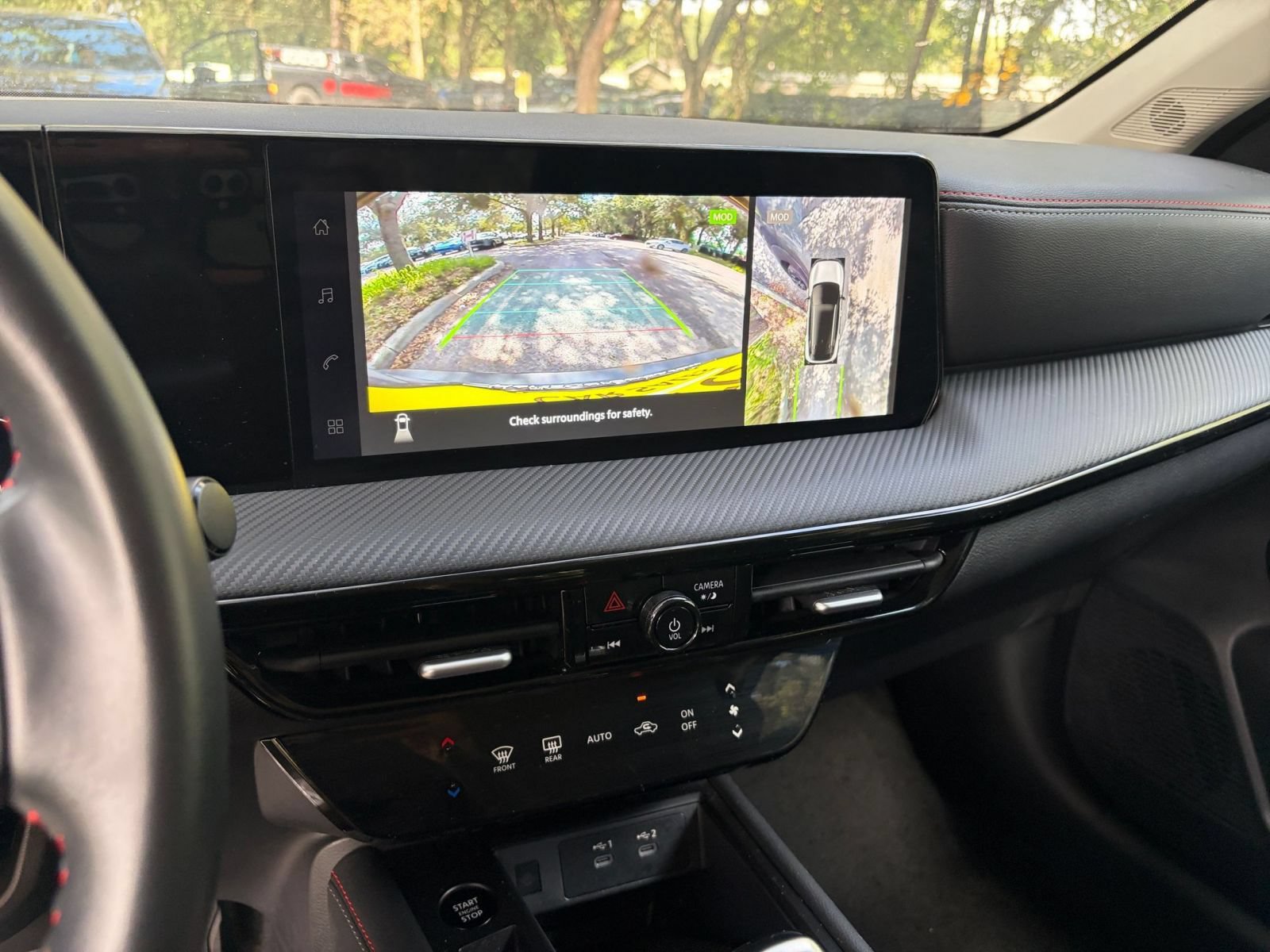Used 2026 Nissan Kicks SR FWD image 16