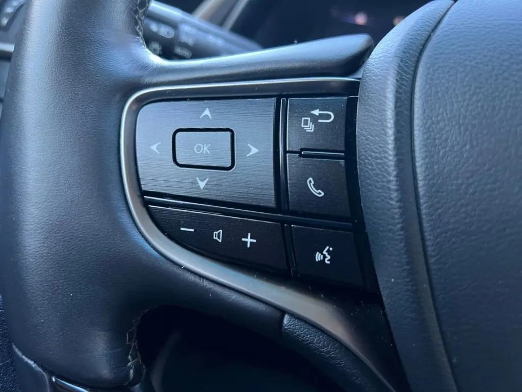 Used 2020 Lexus ES 350 ES 350 Sedan 4D image 45