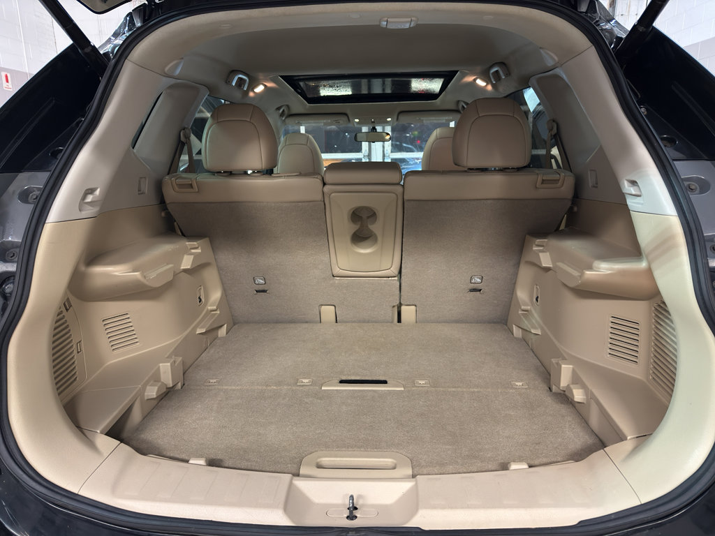 Used 2014 Nissan Rogue SL w/ SL Premium Package image 32