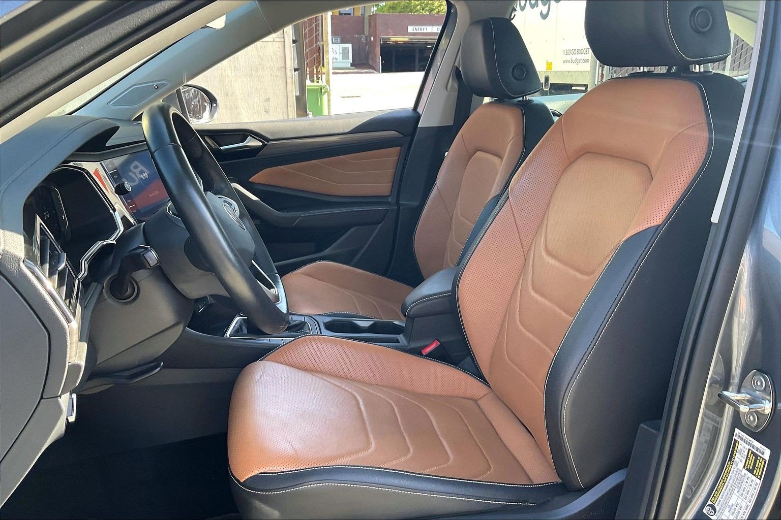 Certified 2023 Volkswagen Jetta SEL FWD image 24