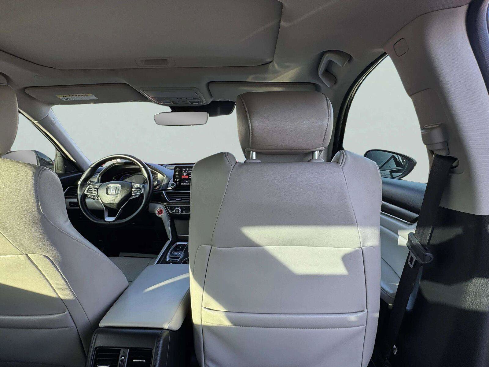 Used 2018 Honda Accord Touring image 26