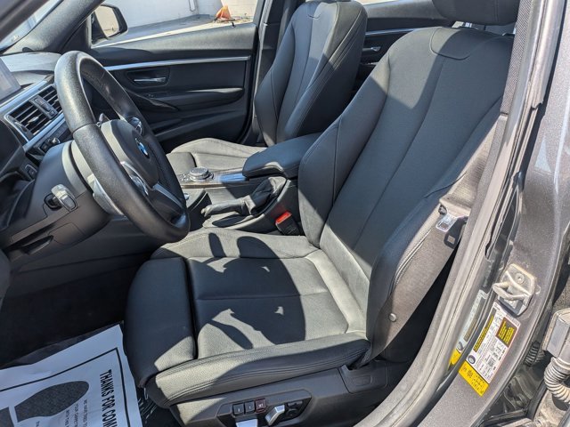 Used 2017 BMW 330i Sedan image 16