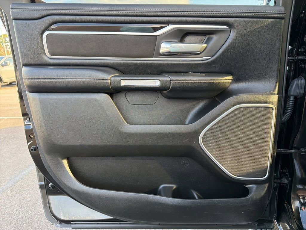 Used 2019 RAM 1500 Laramie image 19