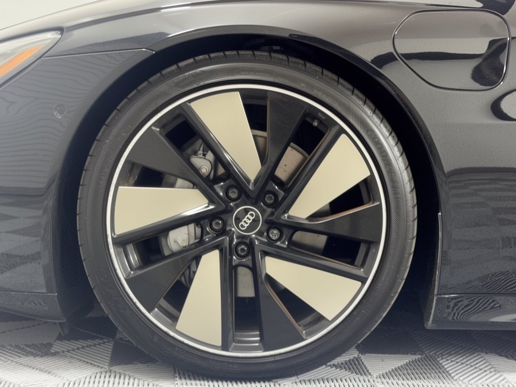 Used 2023 Audi e-tron GT Prestige w/ Prestige Package AWD/4WD image 13