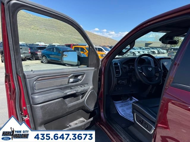 Used 2025 RAM 1500 Laramie AWD/4WD image 13