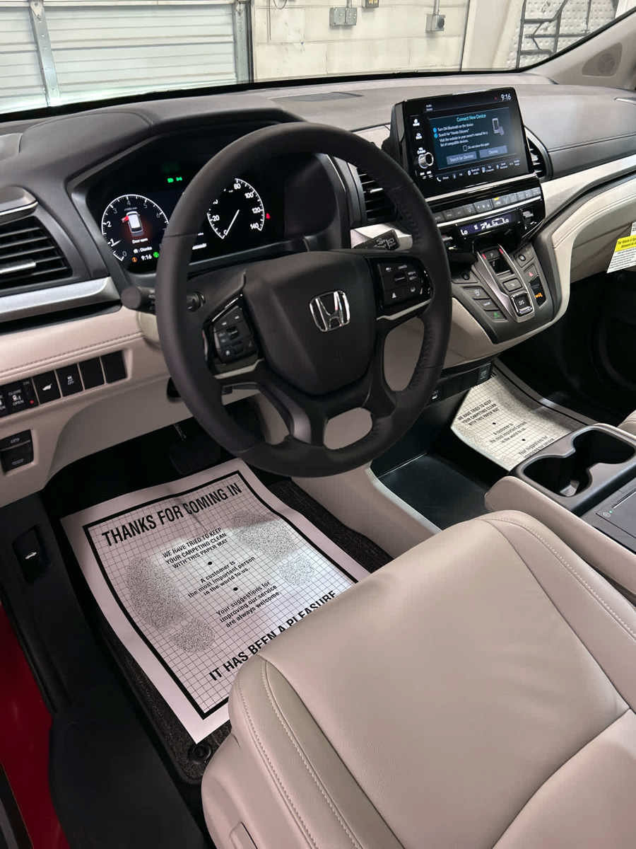 New 2026 Honda Odyssey EX-L image 10