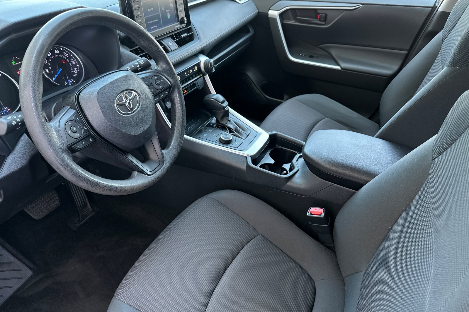 Certified 2020 Toyota RAV4 LE AWD/4WD image 9